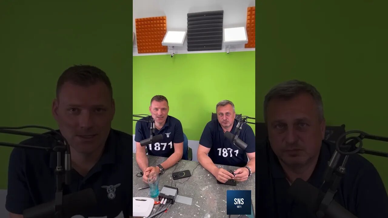 Pozdravujeme vás od Adriana a Nora zo štúdia JUH rádia INFOVOJNA. V sobotu sme na Národnom pochode.