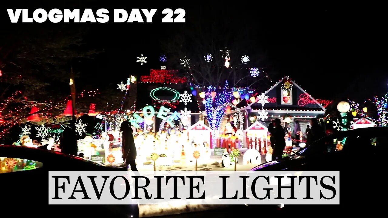 Seeing Our FAVORITE Christmas Lights | Vlogmas Day 22