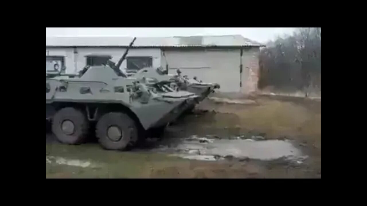 ★★★ Russia abandons vehicles at a depot in the Sumy Region