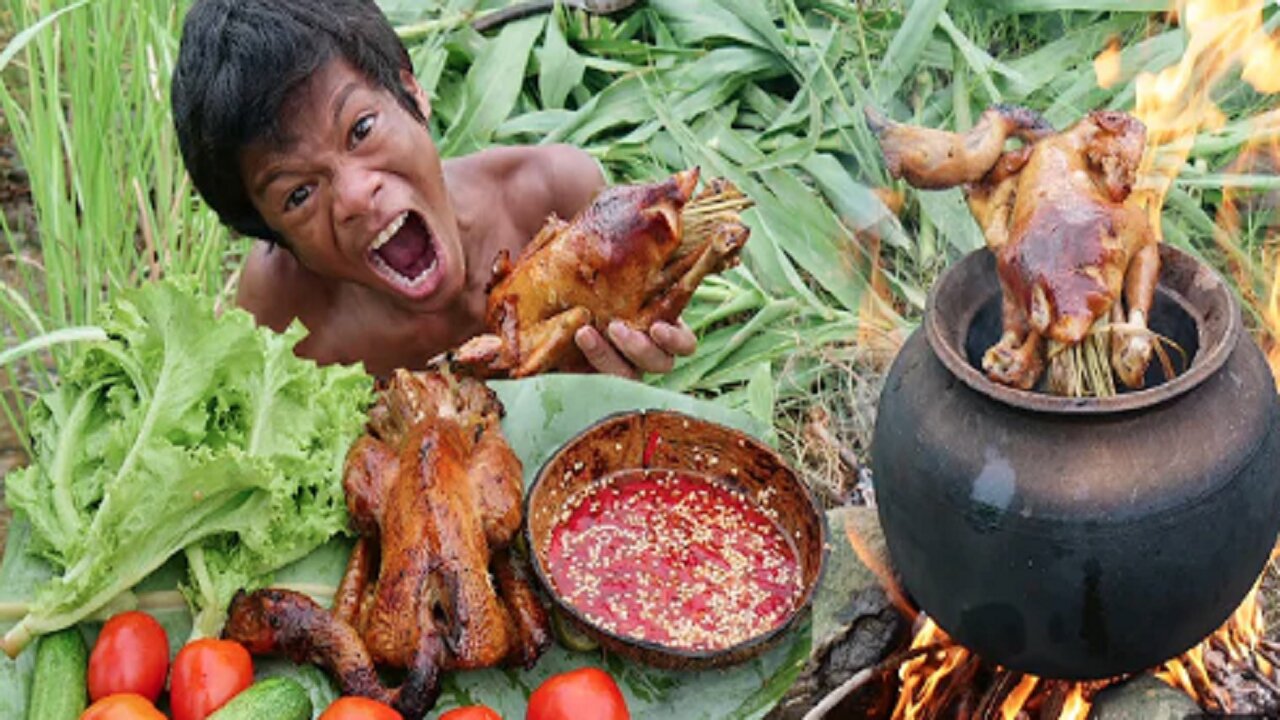 Primitive Technology - Animal and Pet - Cooking Chicken In Clay Pot