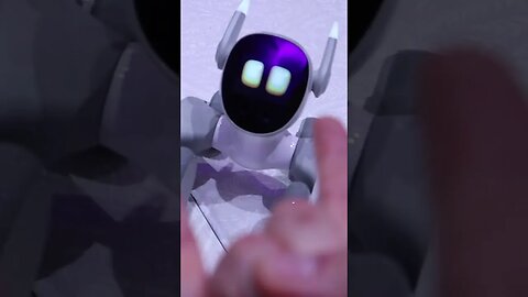 Loona Robot - New Hand Gesture 🤖 #shorts