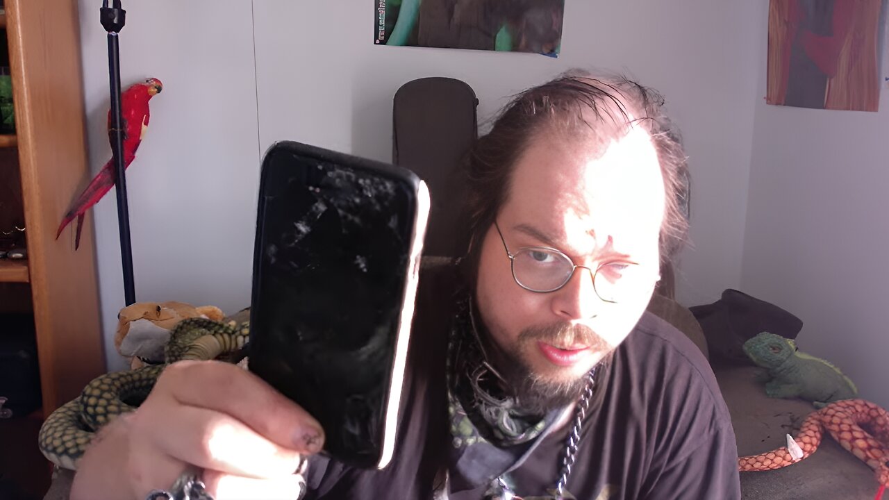 KingCobraJFS Jun 3, 2024 "my phone broke"