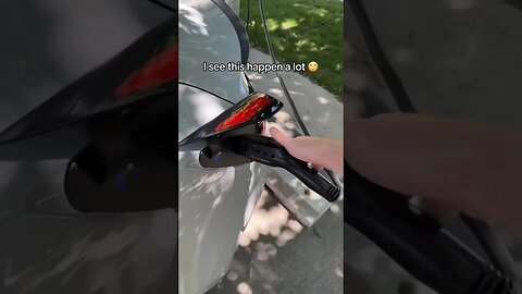 Karen’s Are Unplugging Teslas? 🤪