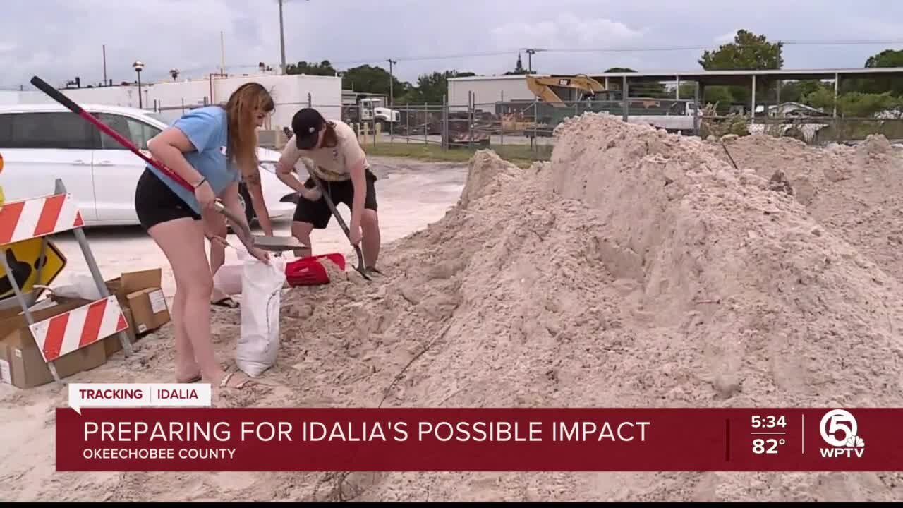 Okeechobee County residents prepare for possible impacts from Hurricane Idalia