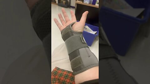 Ulnar Nerve Entrapment Update! (Nerve Conduction Test Coming Soon!) ⚡️