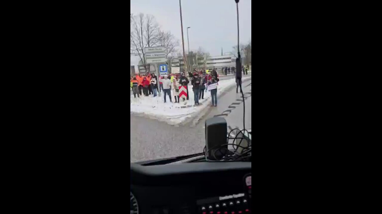 German Truckers Join Farmer Protests. No Farmer no food