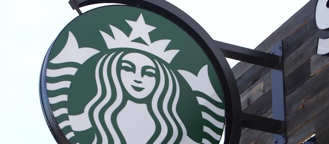 Starbucks to require face masks