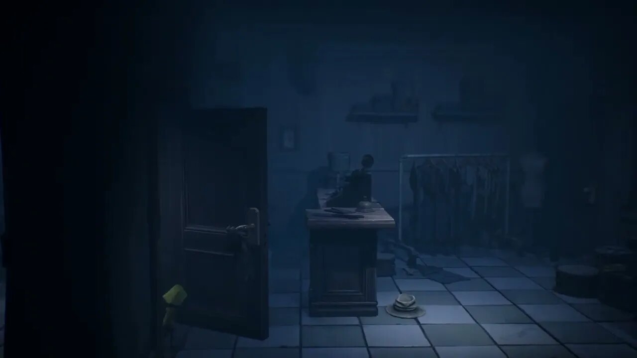 04 The Pale City On The Way To The Hospital