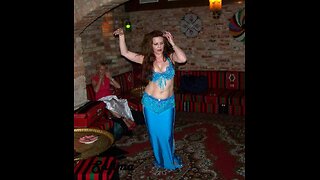 Damkina perform a drum-solo 2008 Dresden