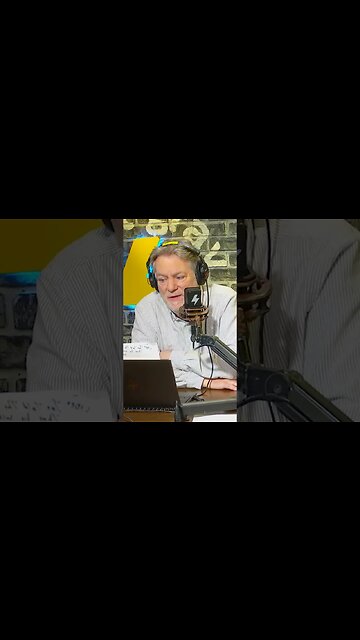 Biden Can't Walk In A Straight Line #shorts