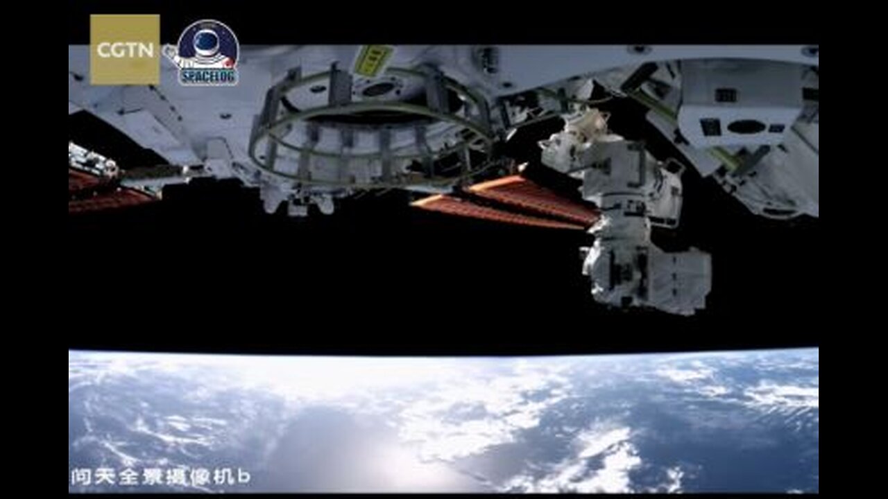 Space Log Marveling at astonishing space views with Taikonauts