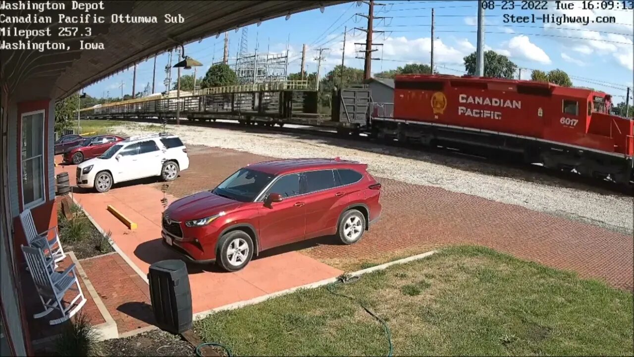 CP 6017 Leading SB Rail Train at Muscatine and Washington, IA on August 23, 2022 #steelhighway