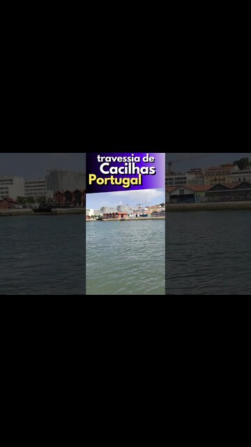 Travessia de Cais do Sodré para Cacilhas em Portugal