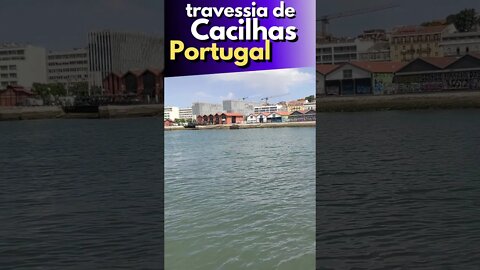 Travessia de Cais do Sodré para Cacilhas em Portugal