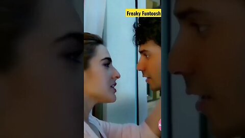 Varun Dhawan and Soha Ali Khan Kissing Scene Viral Video👨‍❤️‍💋‍👨👨‍❤️‍💋‍👨👨‍❤️‍💋‍👨#bollywood #funny