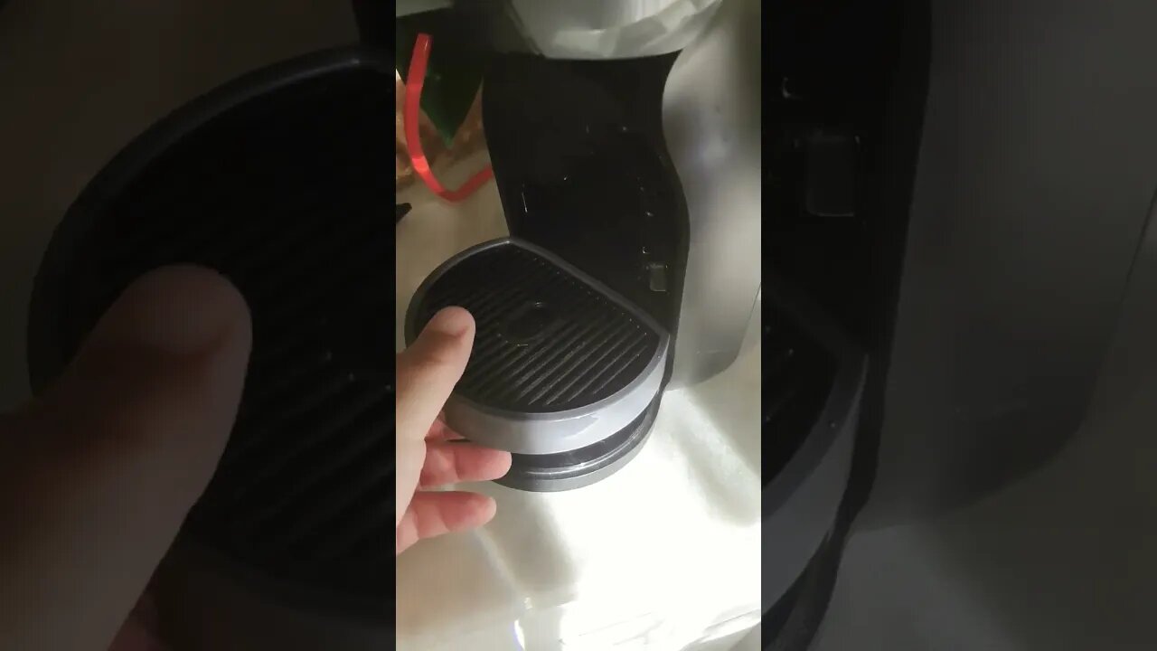 ajuste altura da plataforma da sua Dolce Gusto para evitar respingos na mesa e uma sujeirada ☕🫕🍫🍪