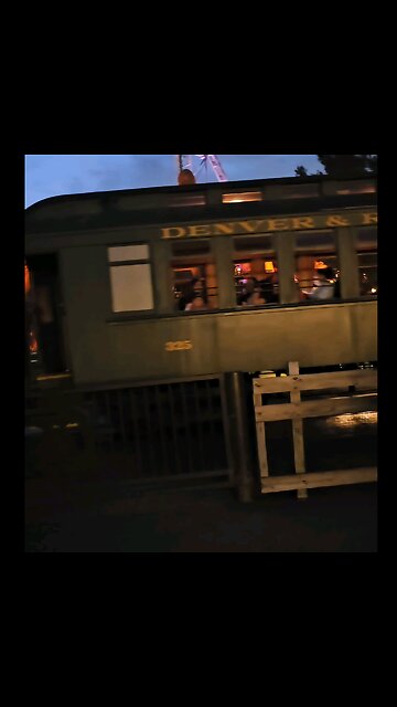 The train at Knott's Berry Farm!