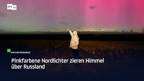 Pinkfarbene Nordlichter zieren Himmel über Russland