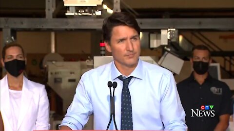 Canadian PM Can't Say What Would Happen to Public Employees Who Refuse Vaccine