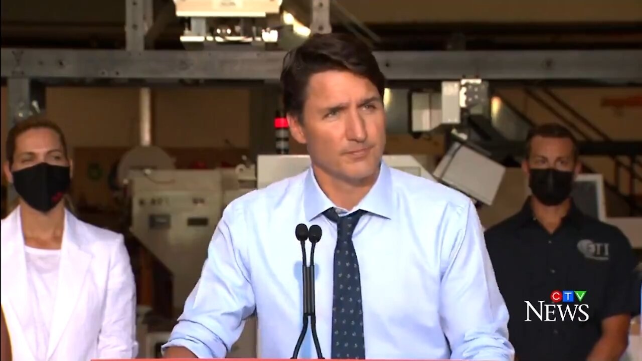 Canadian PM Can't Say What Would Happen to Public Employees Who Refuse Vaccine