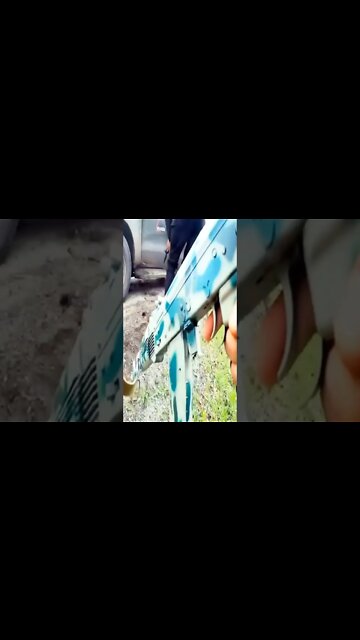 Ukrainian s Kraken NAZI unit is in a heavy close range firefight