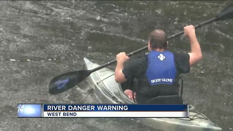 Police urge kayakers to stay off Milwaukee River