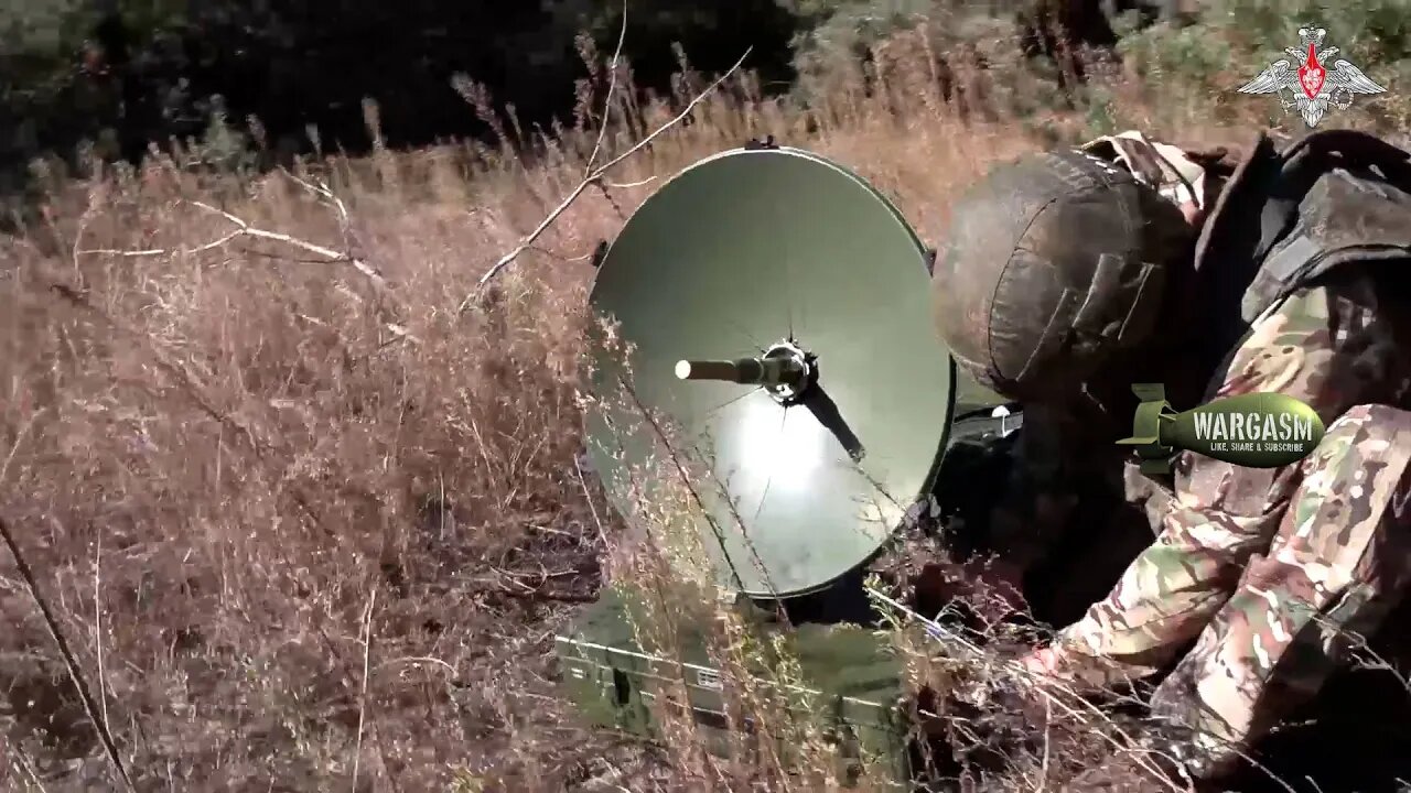 Russia's Ivanovo paratroopers' signal troops in action near Bakhmut
