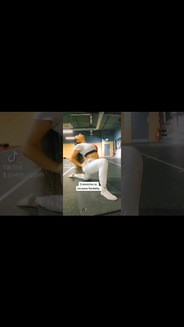 How to do the side splits for beginners #SHORTS #TIKTOK