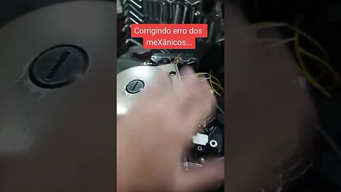 Corrigindo o erro dos meXânicos ! - Perguntas Feitas na Rede Vizinha (Aquela que as "muié dança")