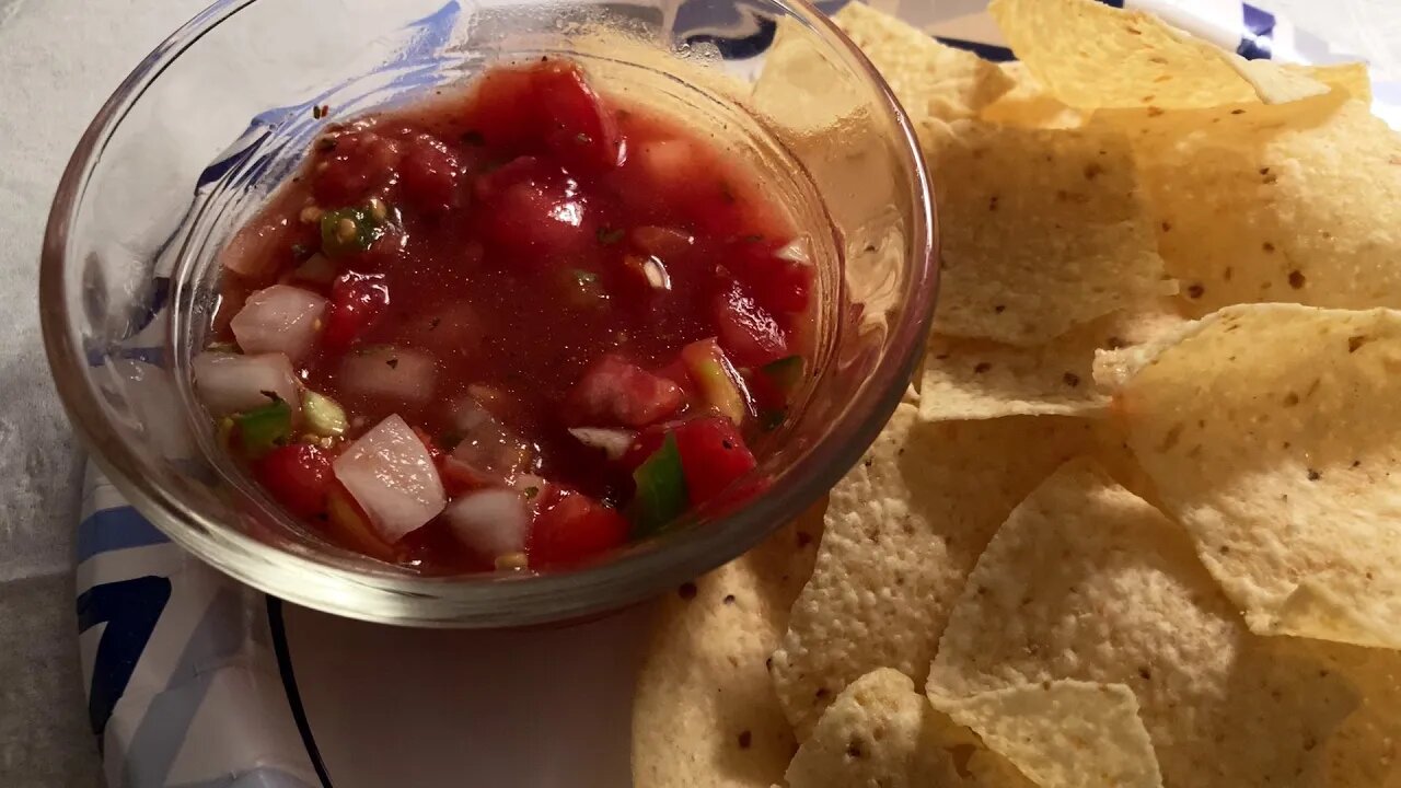 Ho Made Salsa | Food Frenzy Friday