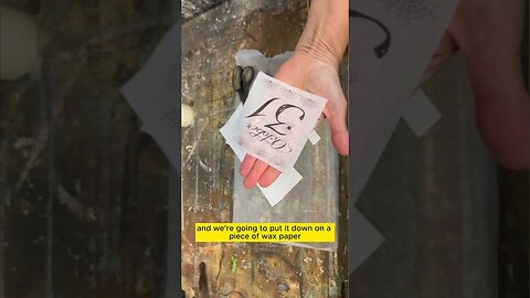 🎃 CREEPY Halloween Candle DIY! 🕯️ Unbelievable Craft Hack! 👻