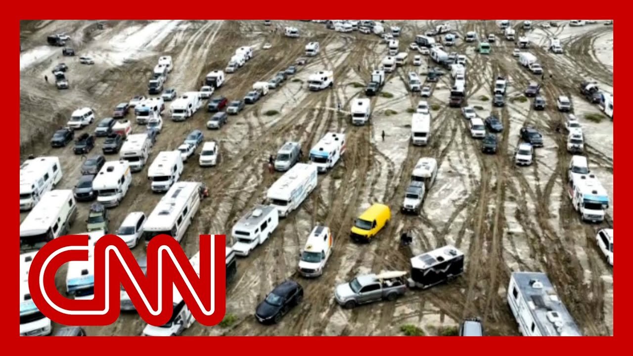 Drone video shows vehicles stuck and stranded at Burning Man