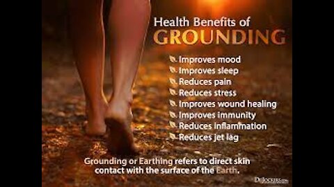 BAREFOOT WALKING OUTISIDE & EARTHING HEALS YOUR BODY + ANTIINFLAMMATION + THINS BLOOD PLASMA