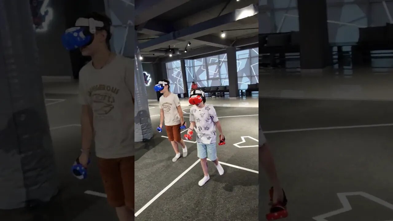 tiktok:unreal.md 🎮👾🕹️ #vr #vrclub #virtualreality #unrealvr #moldova #chisinau #vrarena 🖤 @unrealmd