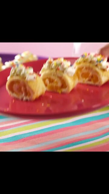 Confetti Crepes rolls