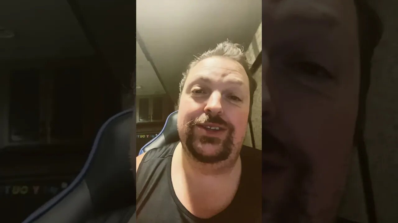 How Joe Rogan Deals With Interruption 🤔