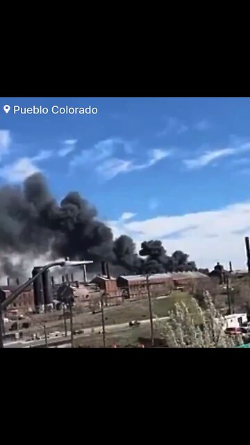 🚨#BREAKING: Firefighters are battling a massive factory fire at a steel mill plant.