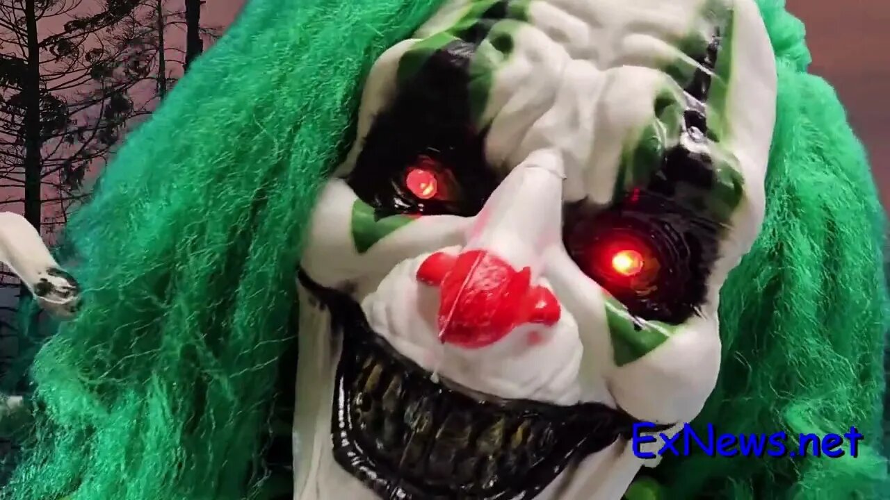 Bad Clown - Get Ready For Halloween