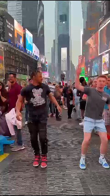 BTS: Behind The Scenes 🎬