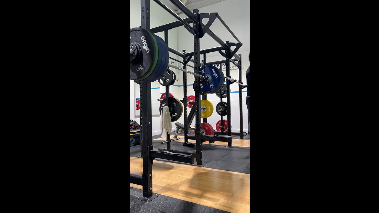 First time squatting 177.5kg