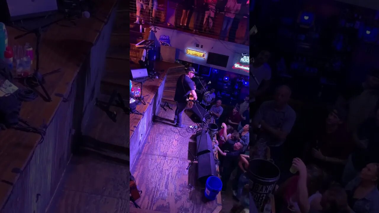 Jordan Mantz singing Zack Bryan