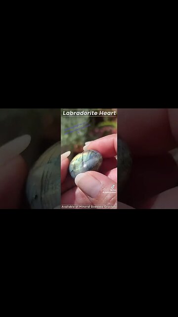 Labradorite Hearts Small Lady Hearts Crystals for Protection Psychic Abilities Mineral Goddess