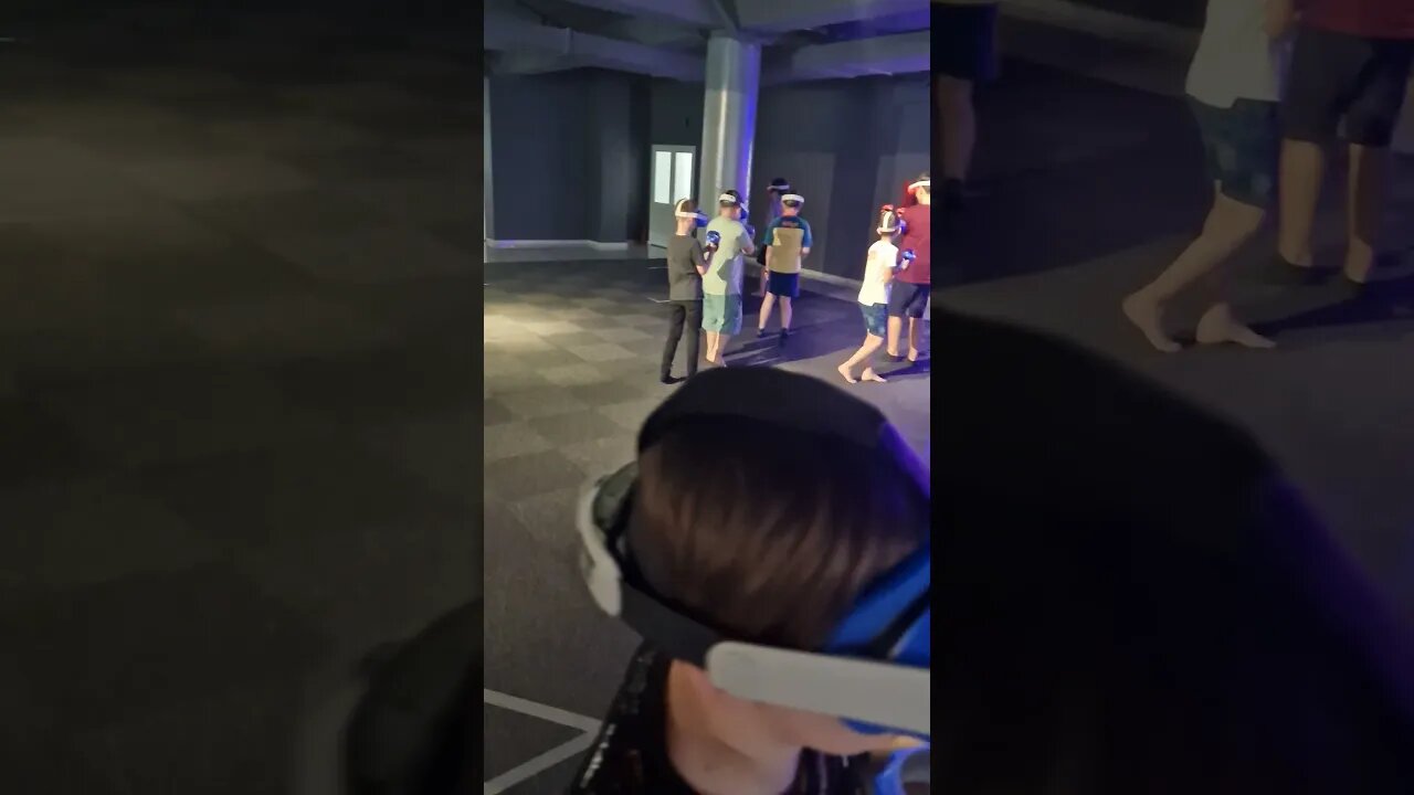 tiktok:unreal.md 🎮👾🕹️ #vr #vrclub #virtualreality #unrealvr #moldova #chisinau #vrarena 🖤 @unrealmd