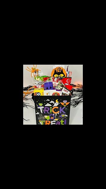 HALLOWEEN GIFT BASKETS
