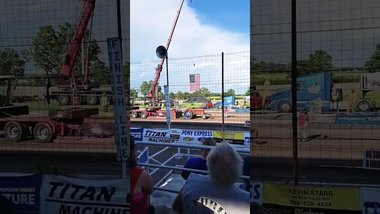 Tractor Pulling in Nebraska!