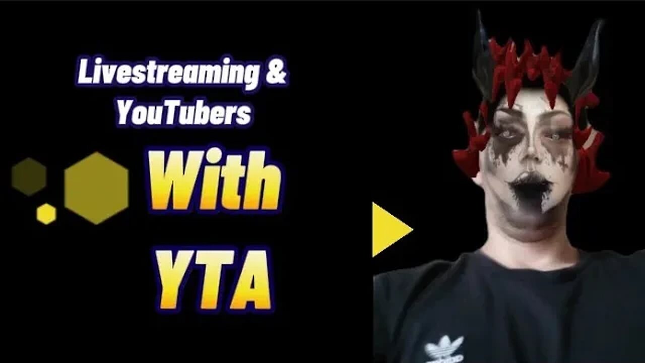 Livestreaming and YouTubers with YTA #youtubeasylum #youtubers #livestreaming #drama #panels