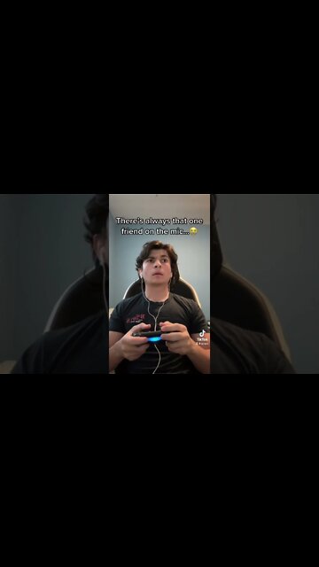 There’s ALWAYS that one friend on the mic…🤣😭 | #shorts #gaming
