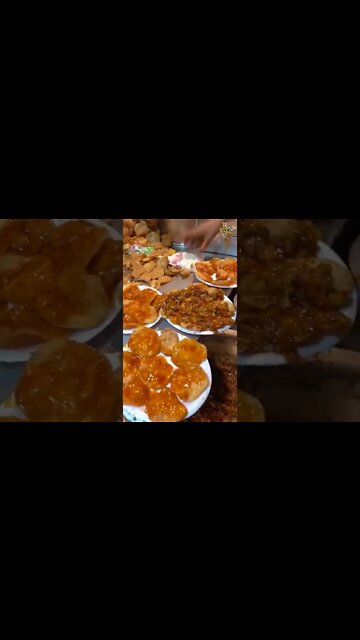 Famous Chaat! #ytshorts #shorts #Food #Streetfood #UpFoodReview