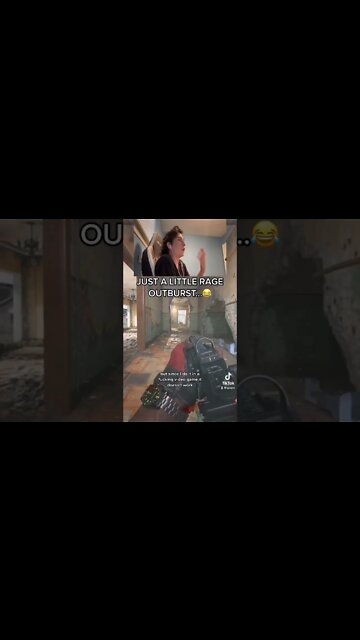 “I PUT HALF MY MAG INTO YOUR F****** NUTSACK!!!” | #shorts #gaming #callofduty