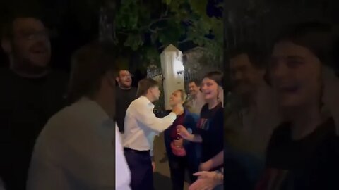 El Presidente Lacalle Pou con los jóvenes de la agrupación "Por la Patria" del Partido Nacional